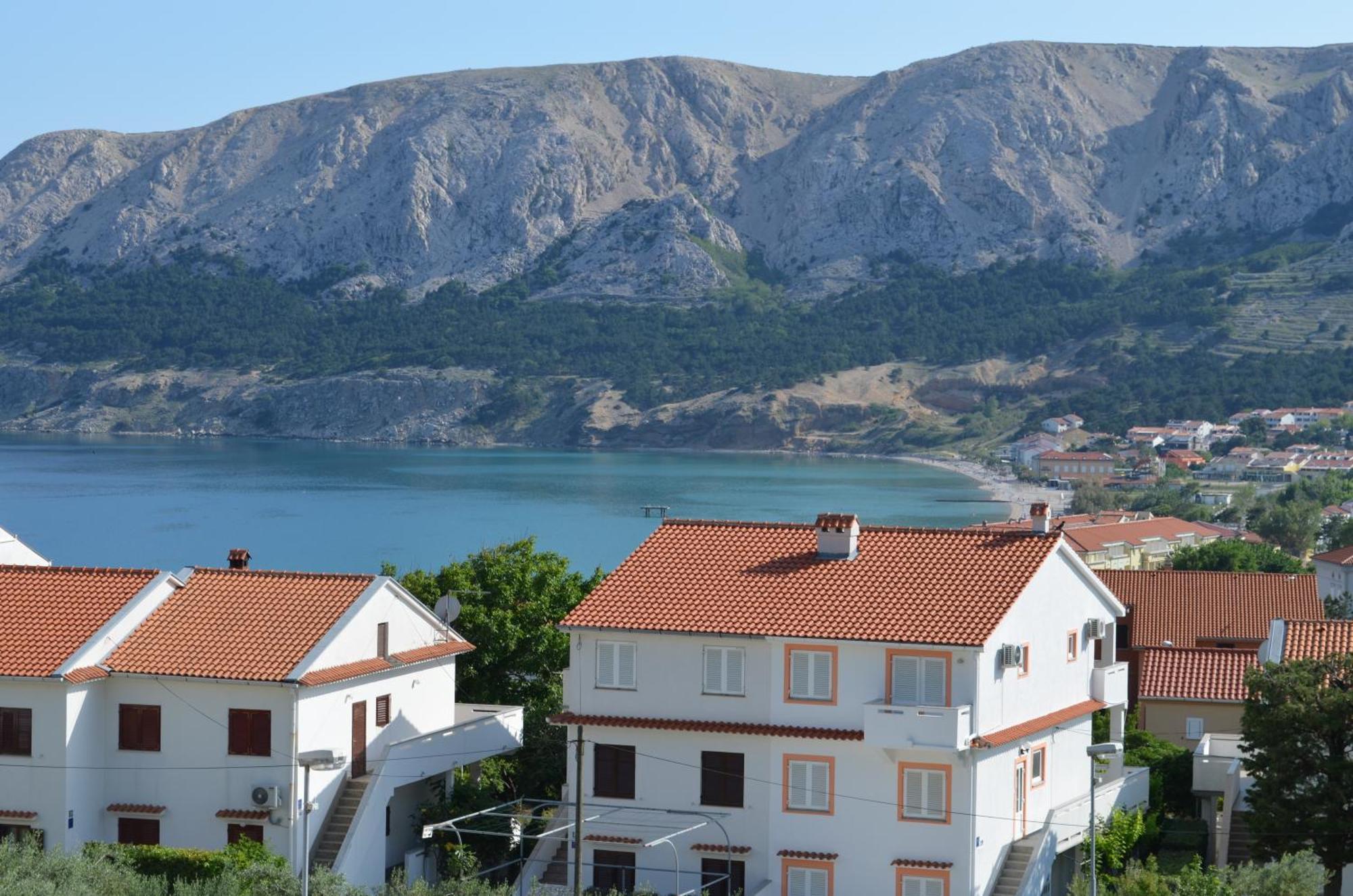 Apartments Leticia I Башка Экстерьер фото
